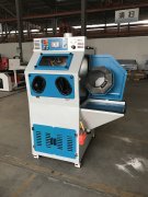 法國客戶選用高端小型自動(dòng)滾筒噴砂機(jī)